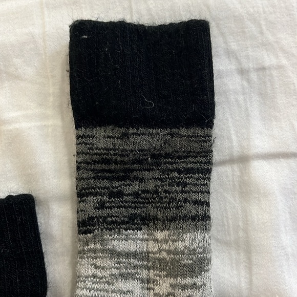 Merrell socks - Picture 3 of 4